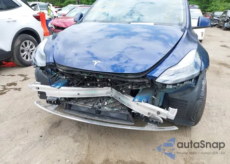 2024 Tesla Model Y Long Range Dual Motor All-Wheel Drive from USA, damaged, VIN 7SAYGDEE4RA247532